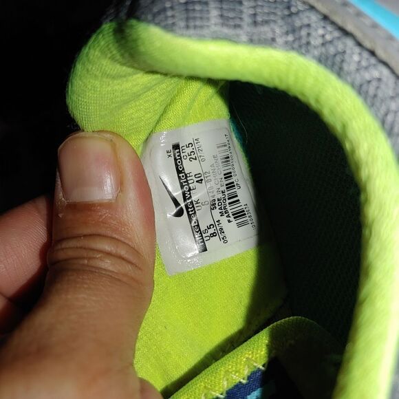 Nike women's Flex Run running shoes gray size 8.5. A198 - Picture 12 of 14